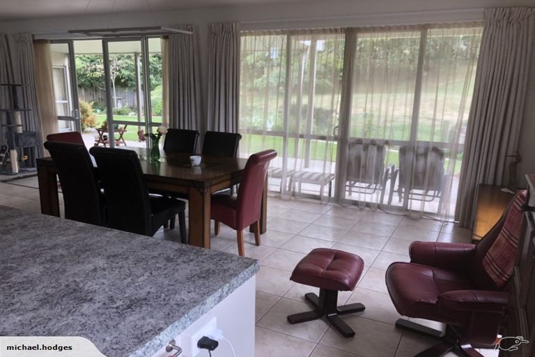 Photo of property in 12 Cotswolds Close, Otamatea, Whanganui, 4500