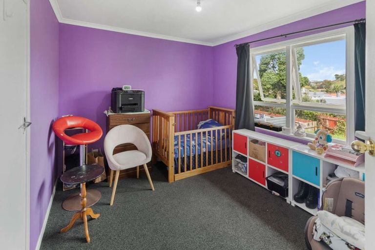 Photo of property in 119 Omata Road, Marfell, New Plymouth, 4310