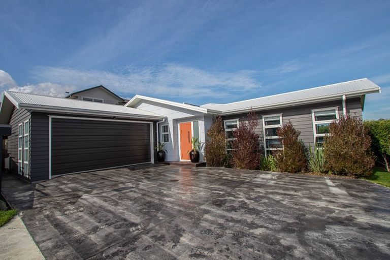 Photo of property in 21 The Dales, Dinsdale, Hamilton, 3204