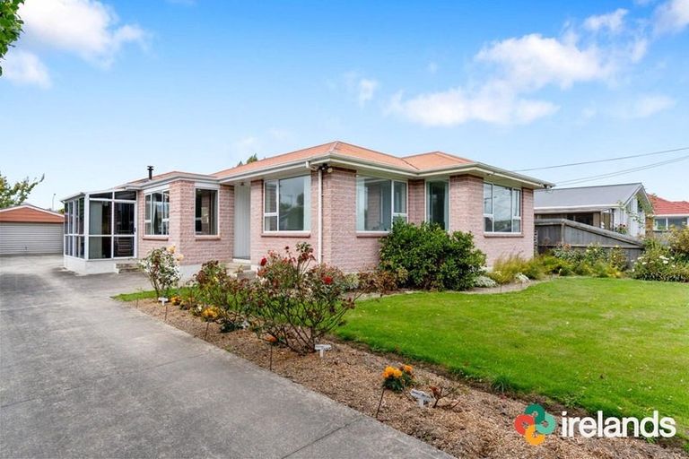 Photo of property in 62 Ensign Street, Halswell, Christchurch, 8025