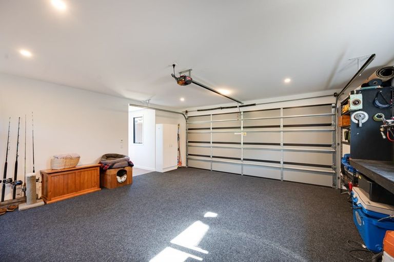 Photo of property in 5 Fife Court, Jacks Point, Queenstown, 9371