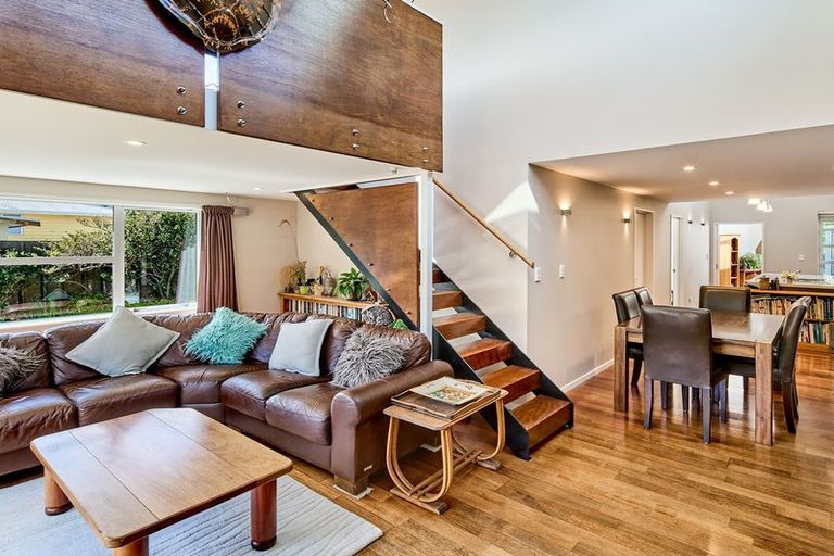 Photo of property in 40 Happy Valley Road, Owhiro Bay, Wellington, 6023