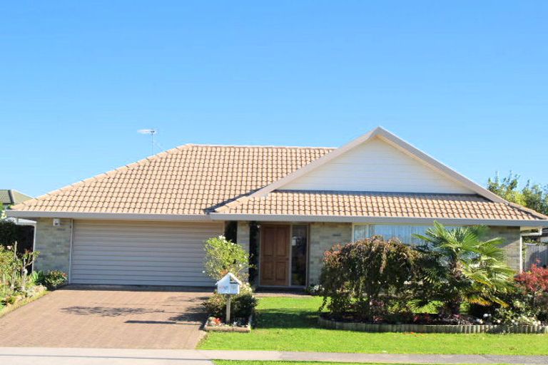 Photo of property in 115 Millhouse Drive, Northpark, Auckland, 2013