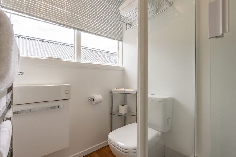 Photo of property in 6 Brougham Street, Mount Victoria, Wellington, 6011