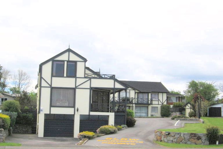Photo of property in 4/116 Lake Terrace, Taupo, 3330