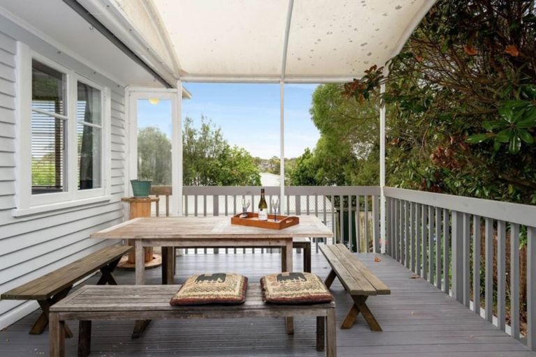 Photo of property in 214 Moore Street, Howick, Auckland, 2014