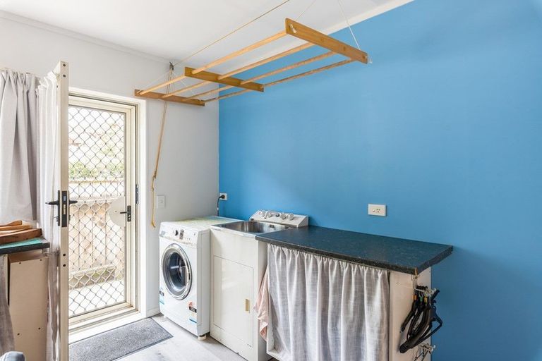 Photo of property in 25 Villa Grove, Paraparaumu, 5032