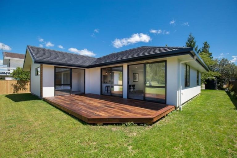 Photo of property in 12 Teece Drive, Motueka, 7120