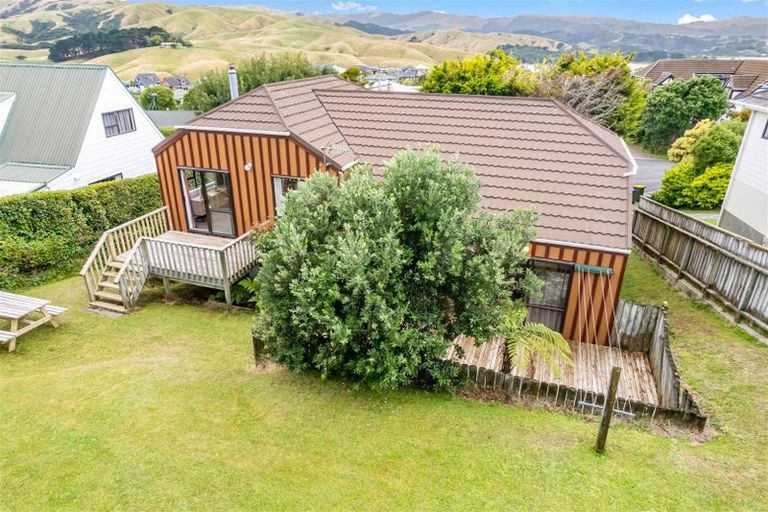 Photo of property in 9 Tregony Place, Camborne, Porirua, 5026