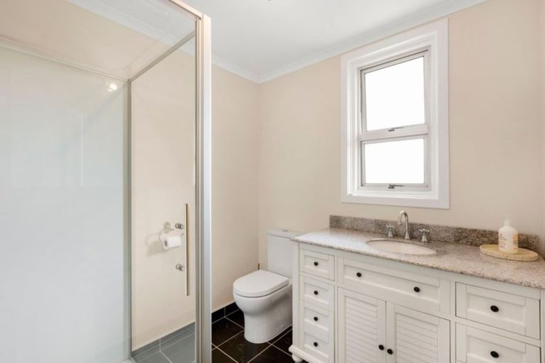 Photo of property in 145 Hakanoa Street, Huntly, 3700