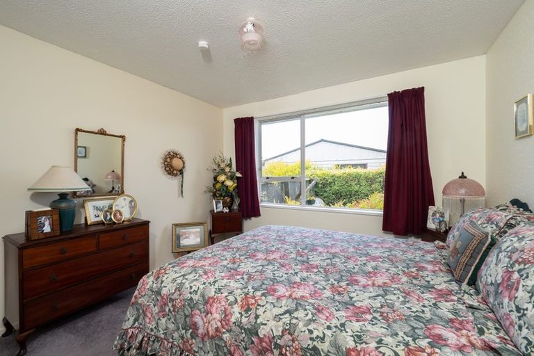Photo of property in 99 Mcmurdo Street, Tinwald, Ashburton, 7700