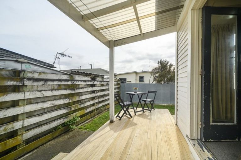 Photo of property in 21a Haydon Street, Roslyn, Palmerston North, 4414