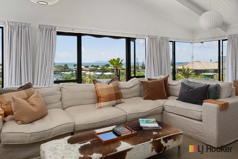 Photo of property in 22 Mayor View Terrace, Waihi Beach, 3611