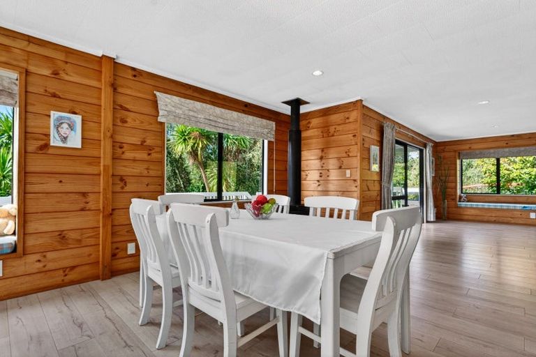 Photo of property in 178 Valley Road, Waimauku, 0881