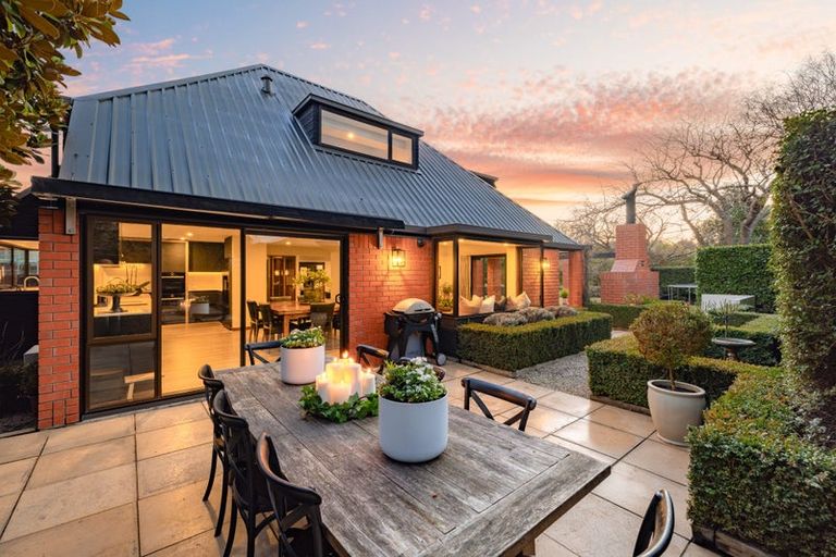 Photo of property in 30 O'connor Place, Burnside, Christchurch, 8053