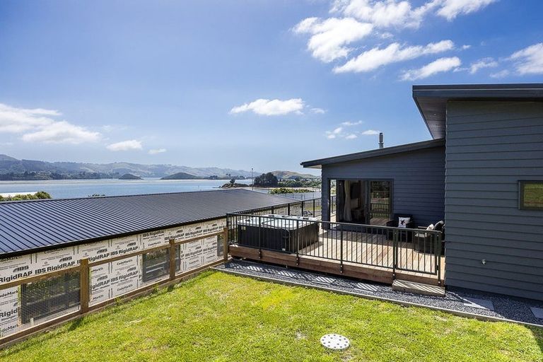 Photo of property in 6 Batham Way, Broad Bay, Dunedin, 9014