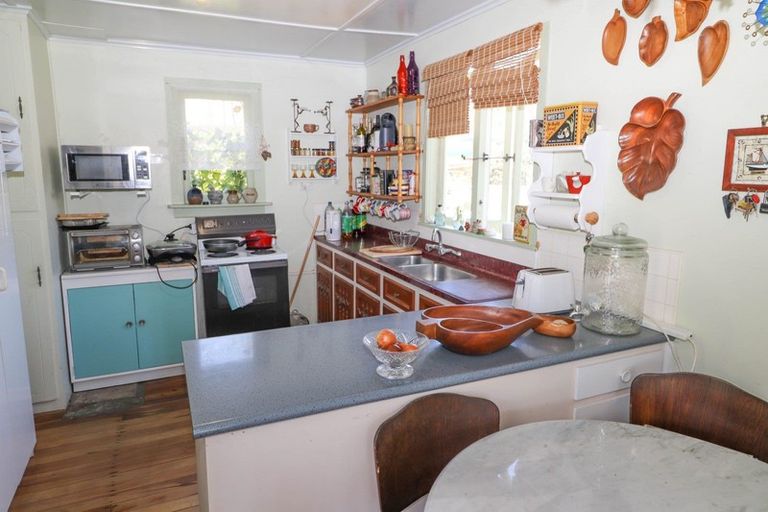 Photo of property in 30 Trotter Avenue, Waiomu, Thames, 3575