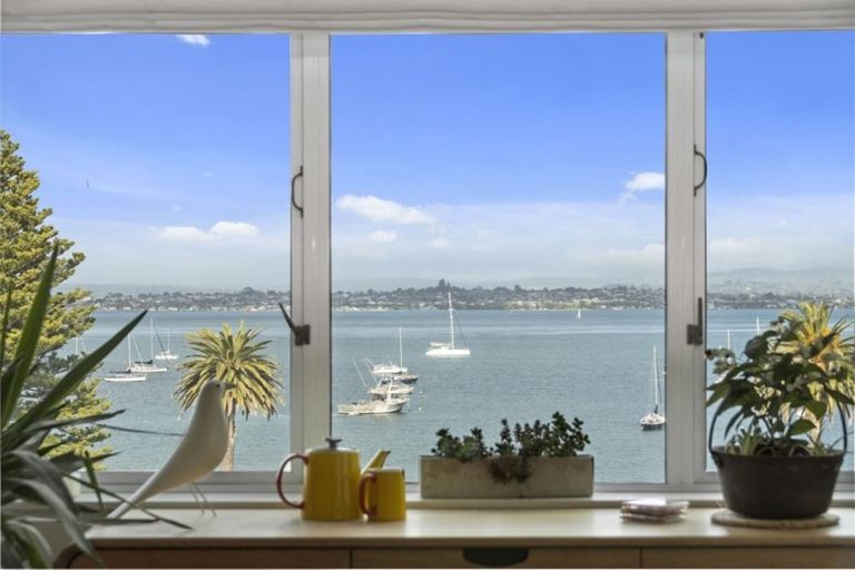 Photo of property in Beaumont Apartments, 12/12 Maunganui Road, Mount Maunganui, 3116