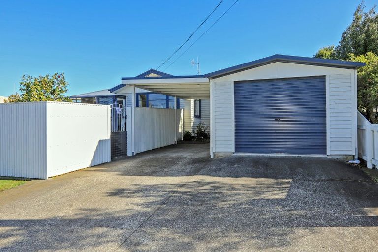 Photo of property in 2 Harrow Street, Taradale, Napier, 4112