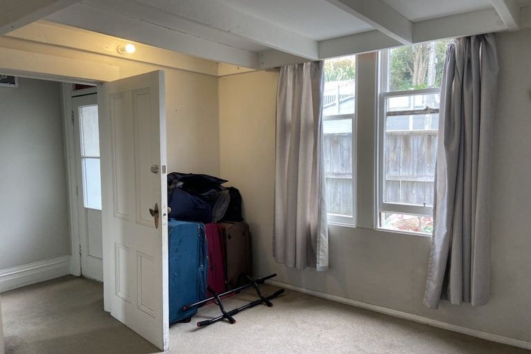 Photo of property in 125 Wallace Street, Mount Cook, Wellington, 6021