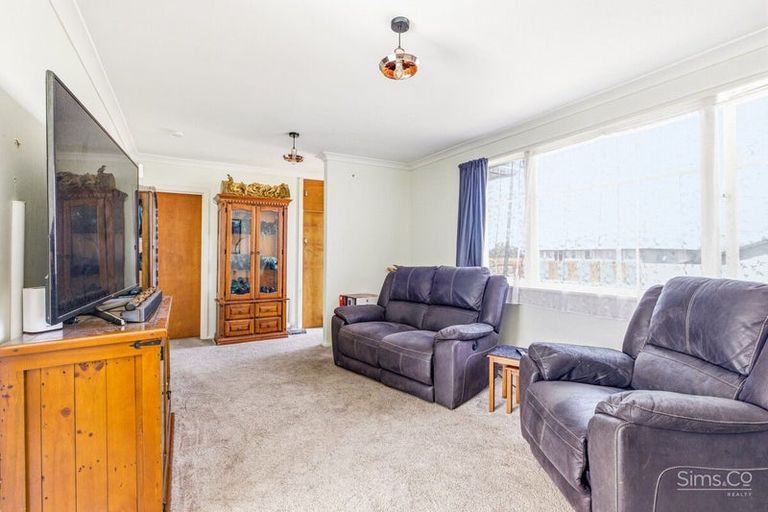 Photo of property in 25 Ruapehu Street, Castlecliff, Whanganui, 4501