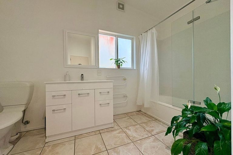 Photo of property in 467 Whangaparaoa Road, Stanmore Bay, Whangaparaoa, 0932