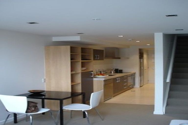 Photo of property in Monument Apartments, 3e/245 Wakefield Street, Te Aro, Wellington, 6011