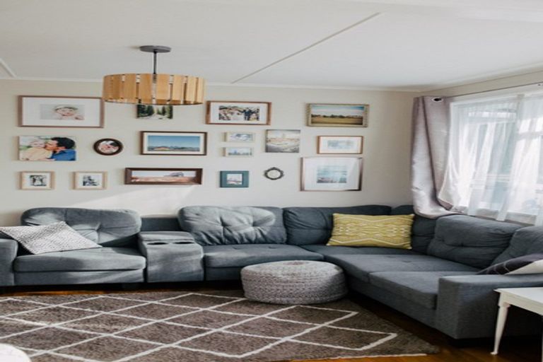 Photo of property in 15 Tasman Street, Havelock North, 4130