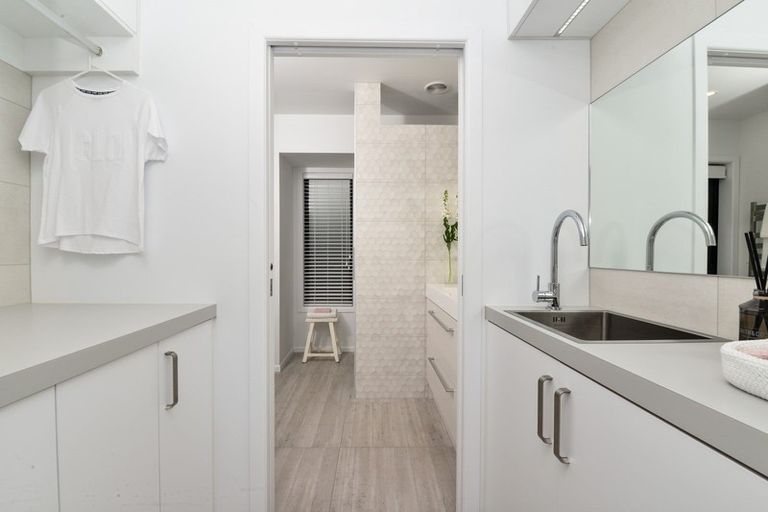 Photo of property in 3 Bolmuir Road, Forest Lake, Hamilton, 3200