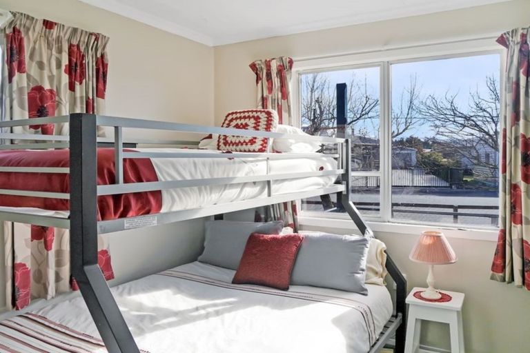 Photo of property in 61 Tekapo Drive, Twizel, 7901