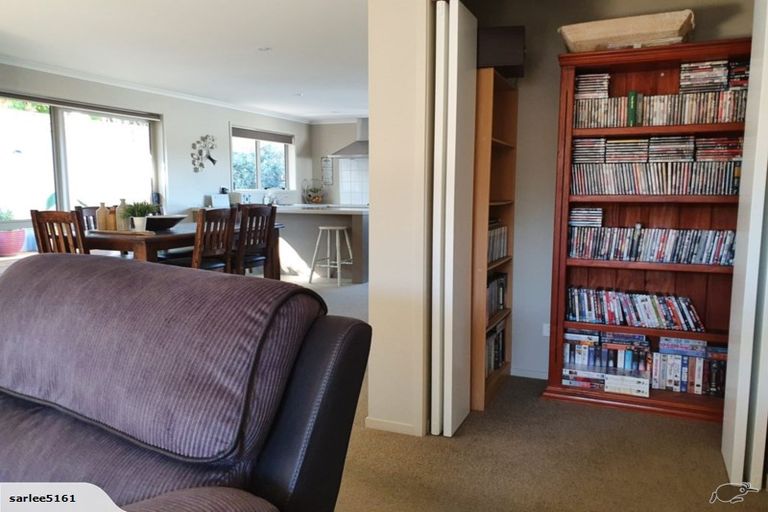 Photo of property in 22 Butterworth Crescent, Papamoa Beach, Papamoa, 3118