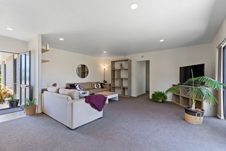 Photo of property in 65 Romana Crescent, Papamoa Beach, Papamoa, 3118