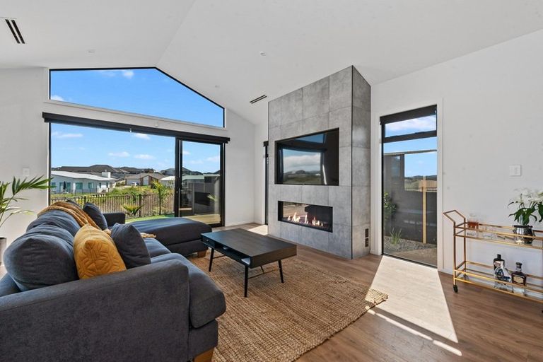 Photo of property in 137 Te Huia Drive, Flagstaff, Hamilton, 3210