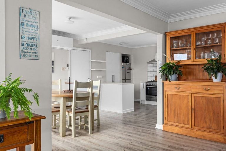 Photo of property in 9 Barry Avenue, Whakatane, 3120