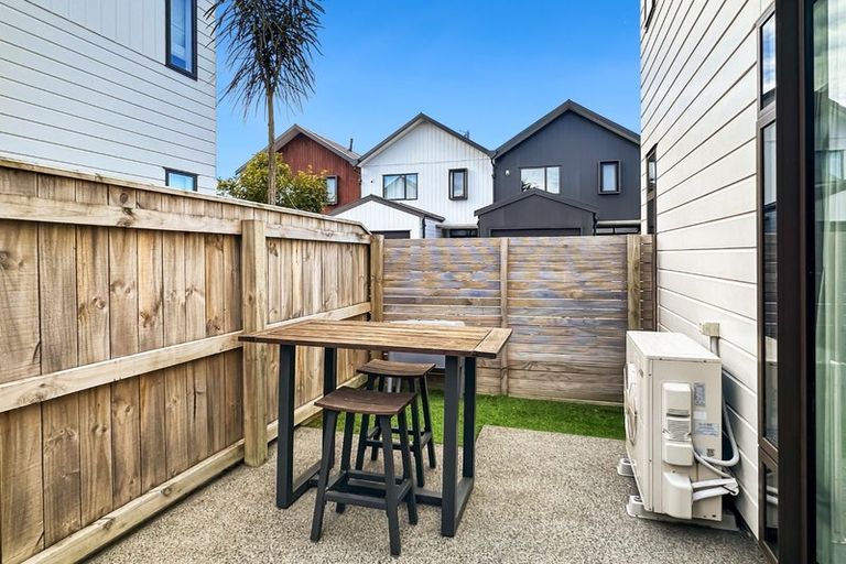 Photo of property in 30 Ron Deal Way, Epuni, Lower Hutt, 5011