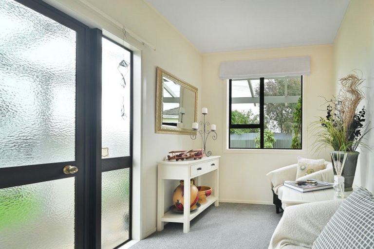 Photo of property in 402 Lumsden Road, Akina, Hastings, 4122
