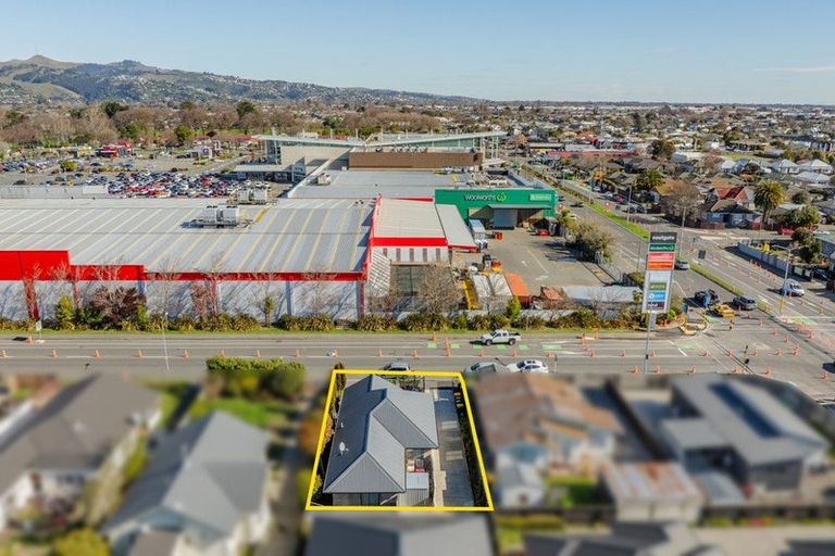 Photo of property in 11 Russell Street, Linwood, Christchurch, 8062