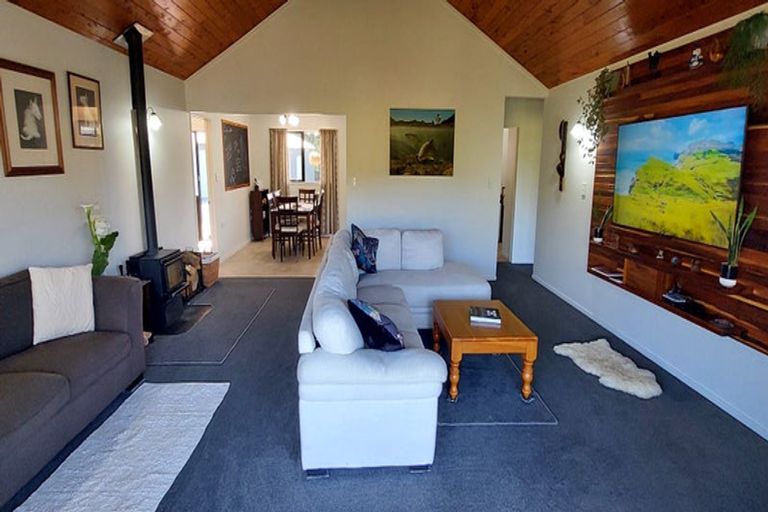 Photo of property in 68 Wiroa Road, Kerikeri, 0293