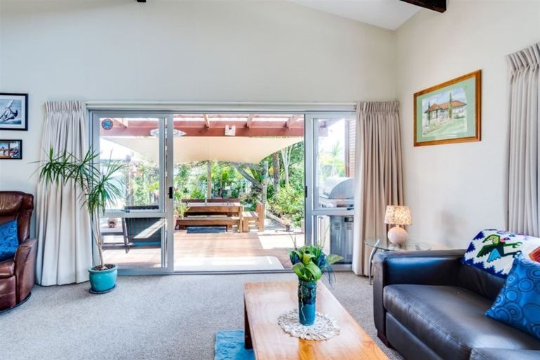 Photo of property in 109 North Shore Road, Eskdale, Napier, 4182