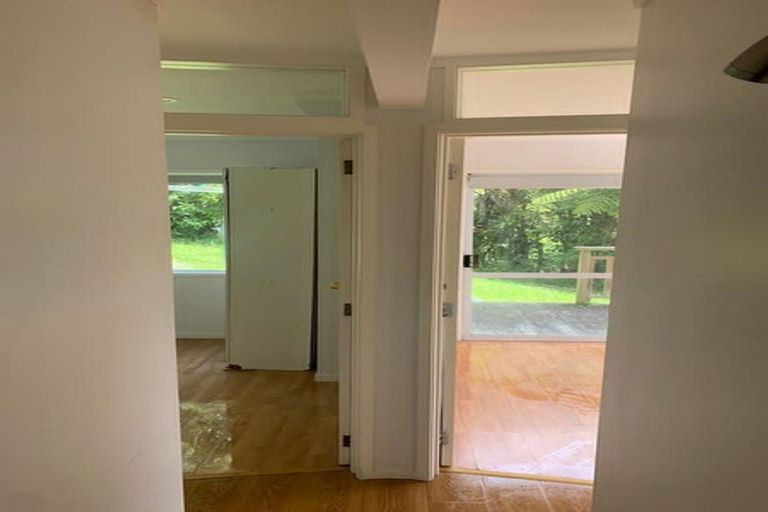 Photo of property in 190 Manuka Road, Bayview, Auckland, 0629