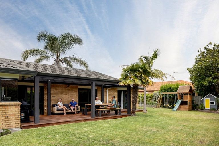 Photo of property in 22 Arabian Drive, Papamoa Beach, Papamoa, 3118