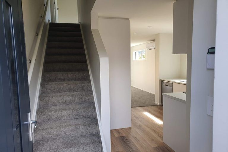 Photo of property in 19 Mcgrath Way, Taita, Lower Hutt, 5011