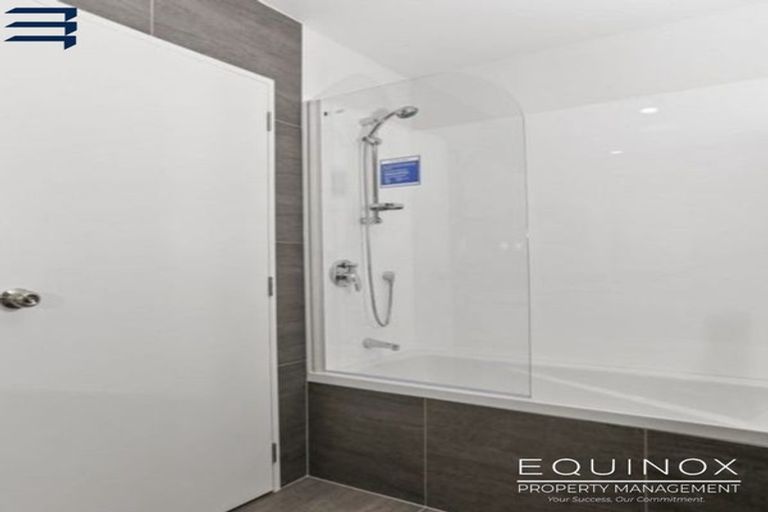 Photo of property in 124 Joseph Street, Flat Bush, Auckland, 2019