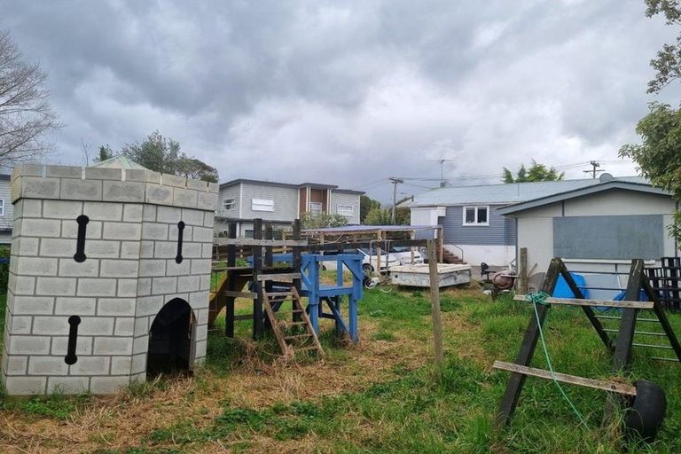 Photo of property in 44 Kirton Crescent, Manurewa, Auckland, 2102