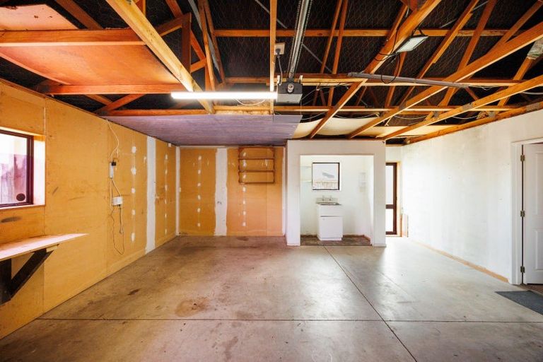 Photo of property in 186 Kelvin Grove Road, Kelvin Grove, Palmerston North, 4414