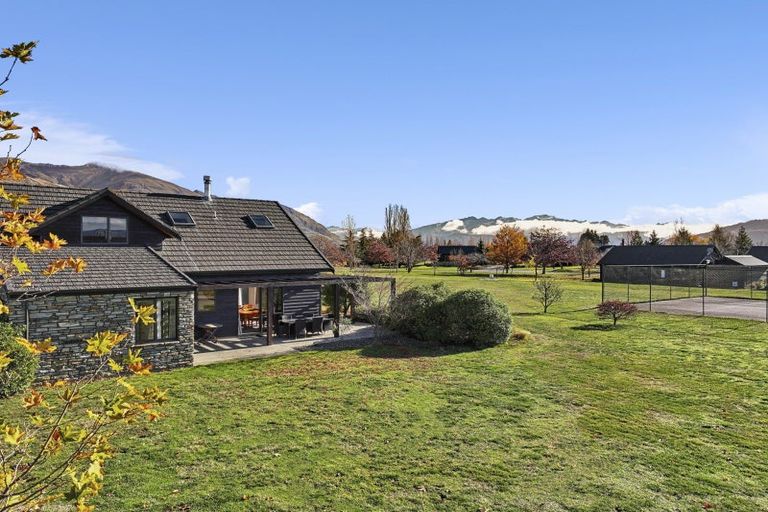 Photo of property in Heritage Village, 9 Villa Lane, Wanaka, 9382
