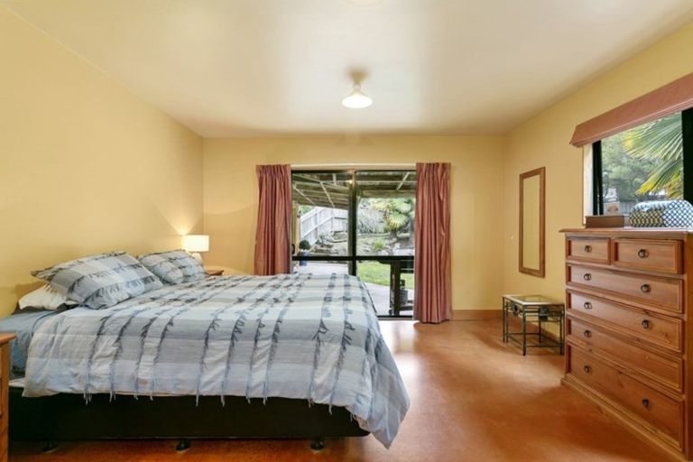 Photo of property in 6 Astelia Way, Waipahihi, Taupo, 3330