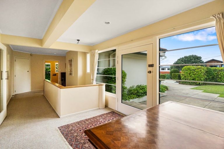 Photo of property in 303 Oceanbeach Road, Mount Maunganui, 3116
