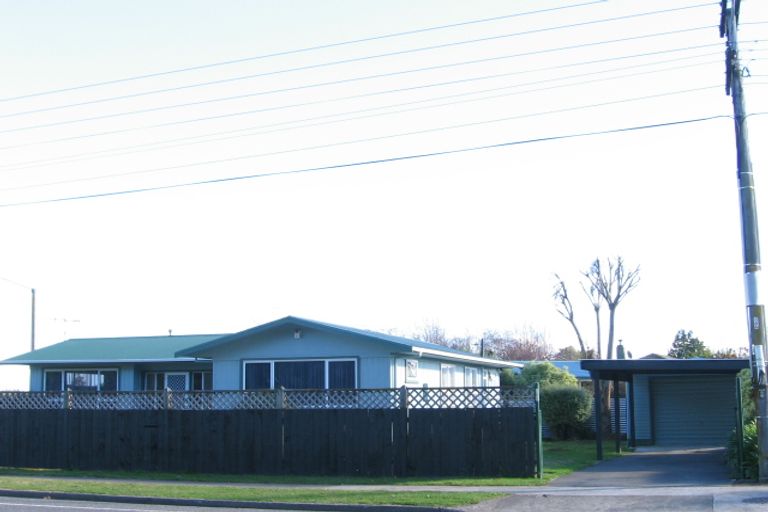 Photo of property in 185 Riverbend Road, Onekawa, Napier, 4110