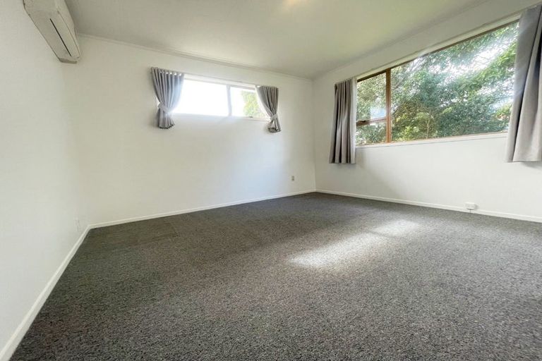 Photo of property in 2/2 Spinella Drive, Bayview, Auckland, 0629